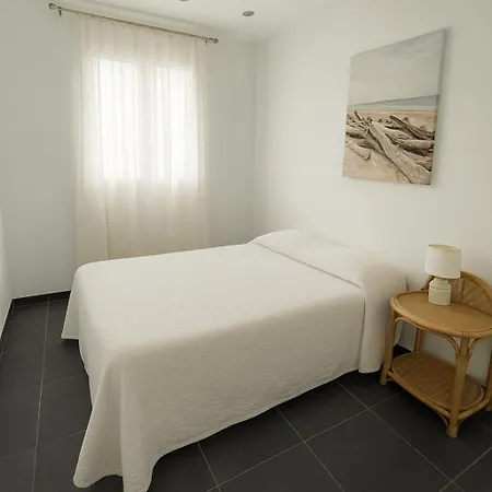 Les Turenes Apartman
